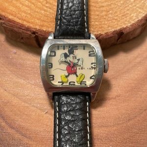 Vintage looking Mickey Mouse watch